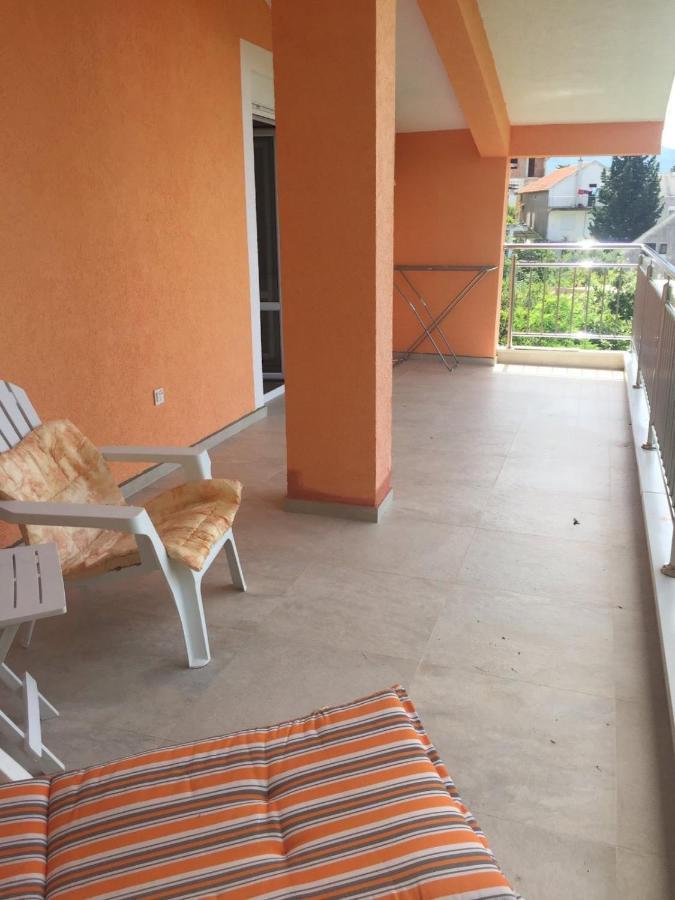Apartamento Ruza Vetrova Bar Exterior foto